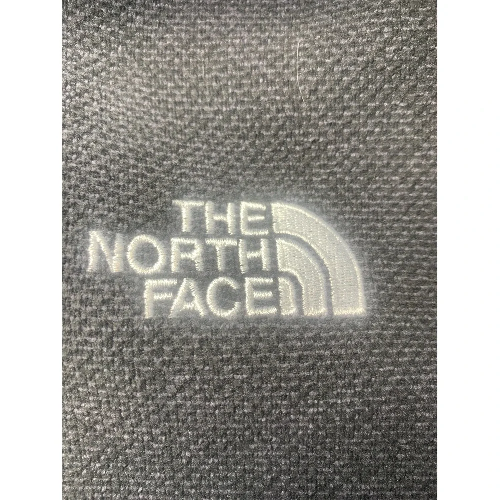 The North Face Textured 1/4 Zip Gray Pullover Men’s M Hiking Outdoor